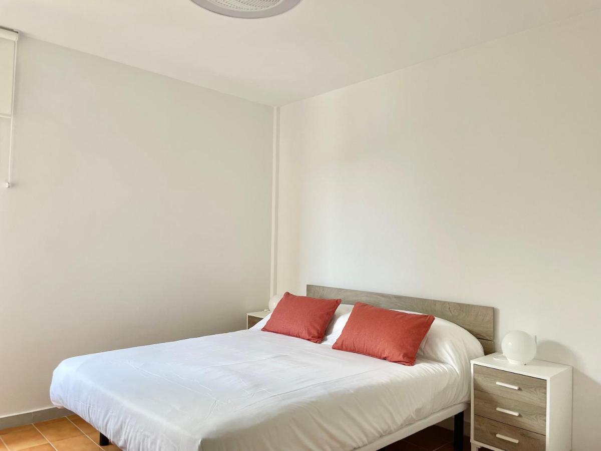 Luminoso Apartamento Frente Al Mar Con Piscina 로지즈 외부 사진